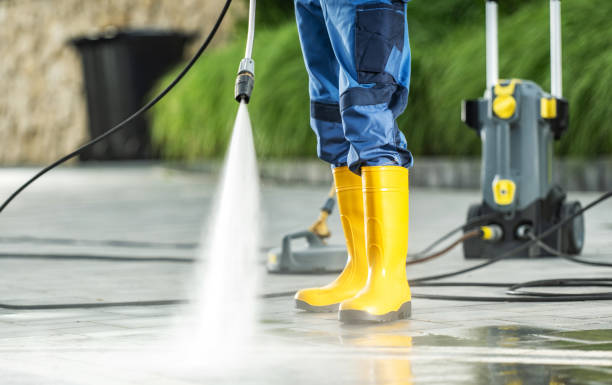 Best Garage Pressure Washing  in Grand Coulee, WA